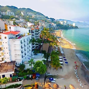 Hotel Emperador Vallarta Beachfront And